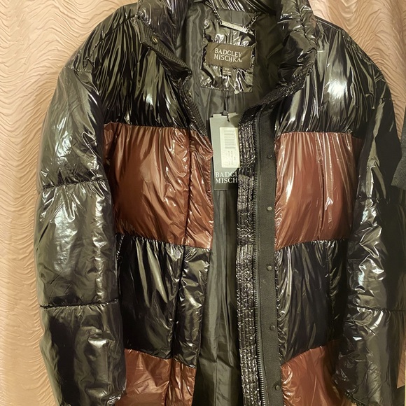 Badgley Mischka faux patent leather Jacket - Picture 7 of 14